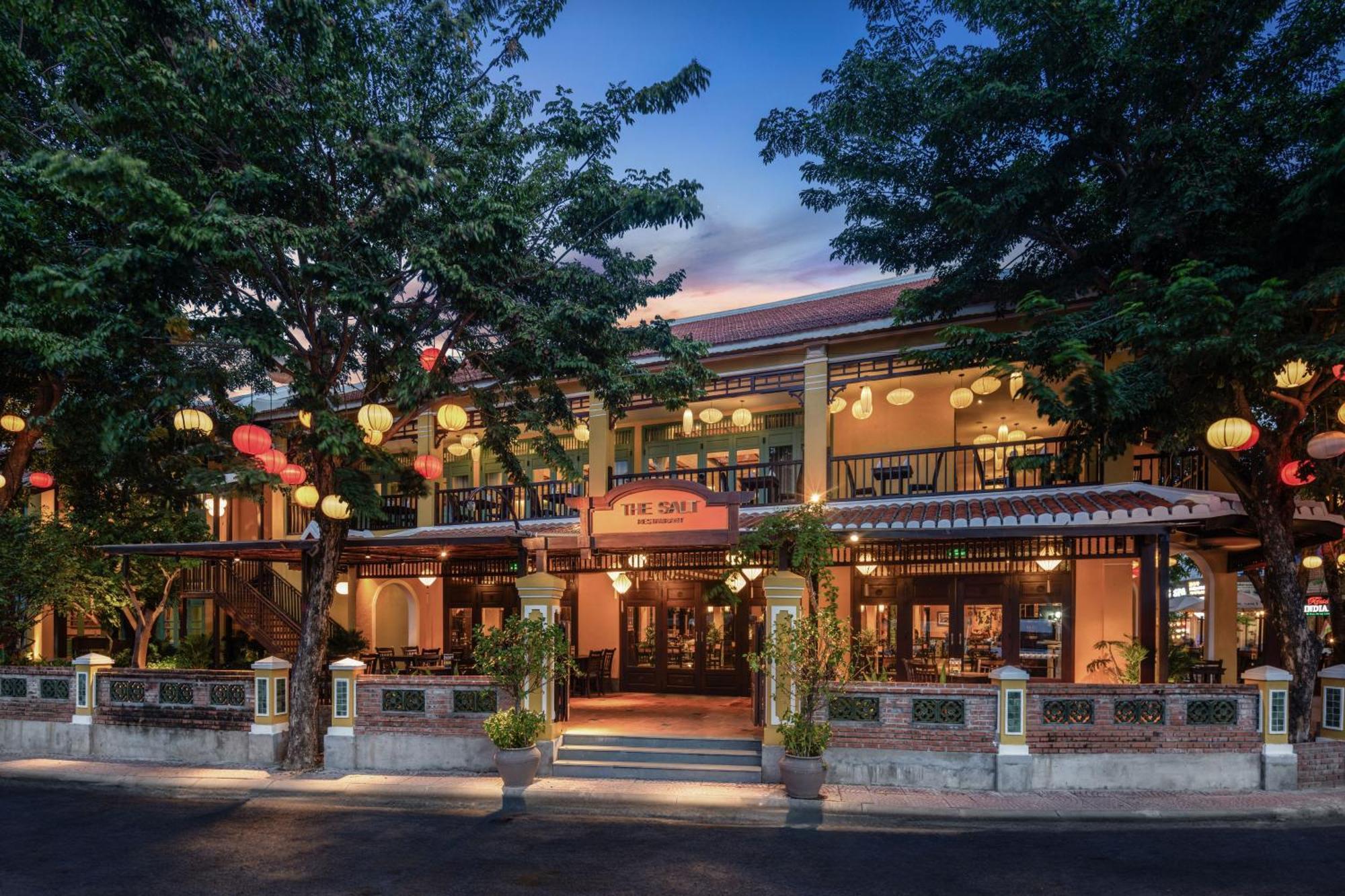 The Signature Hoi An Exteriör bild